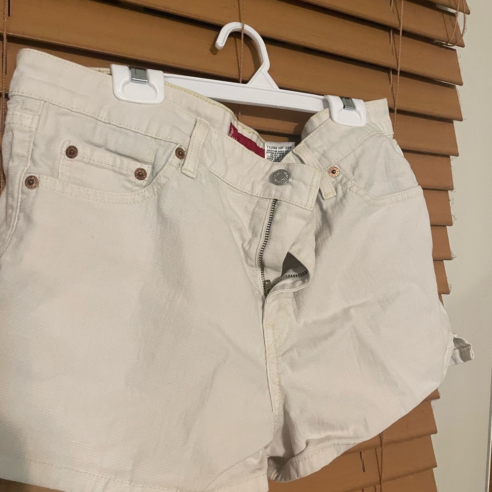 Levi's Cream Jean Shorts Distressed Mid-Thigh